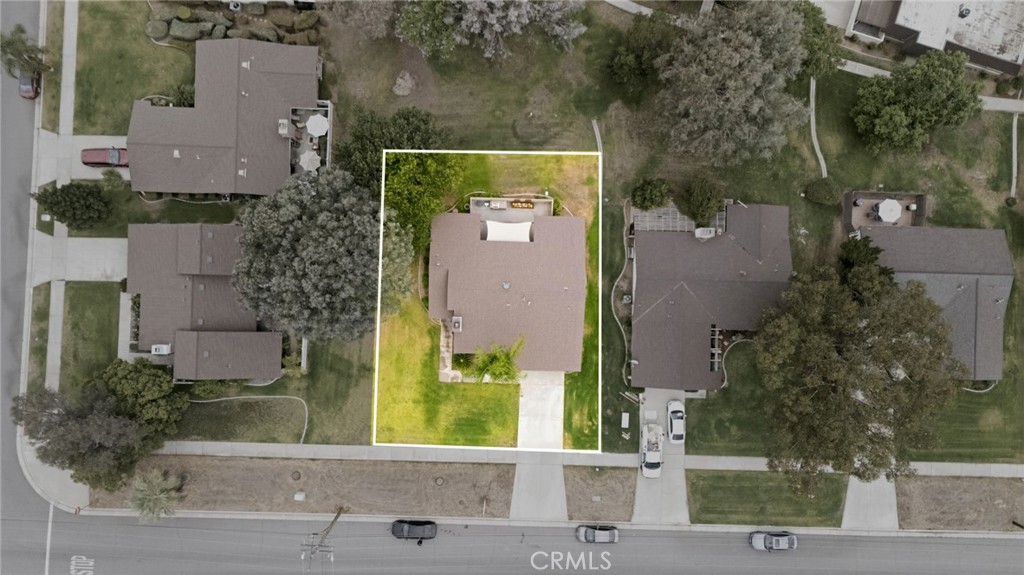 main property photo 45