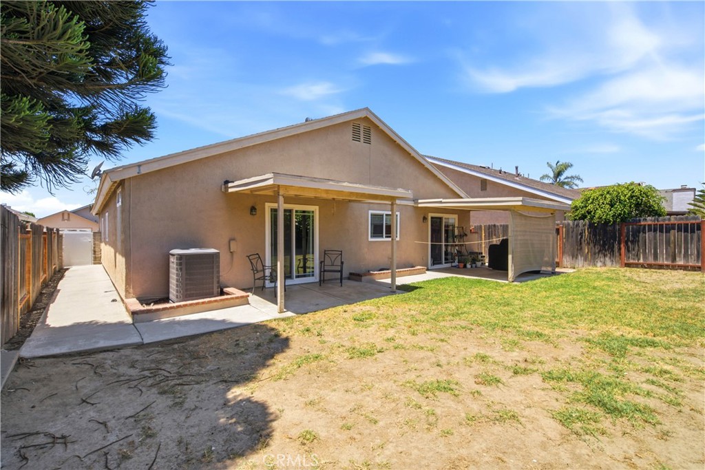 main property photo 40