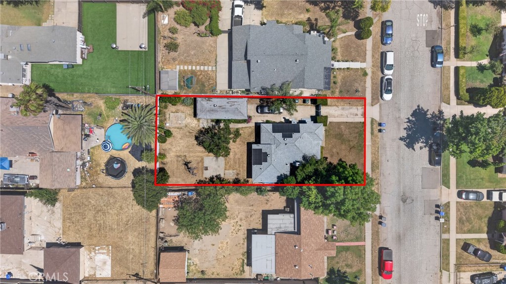 main property photo 29