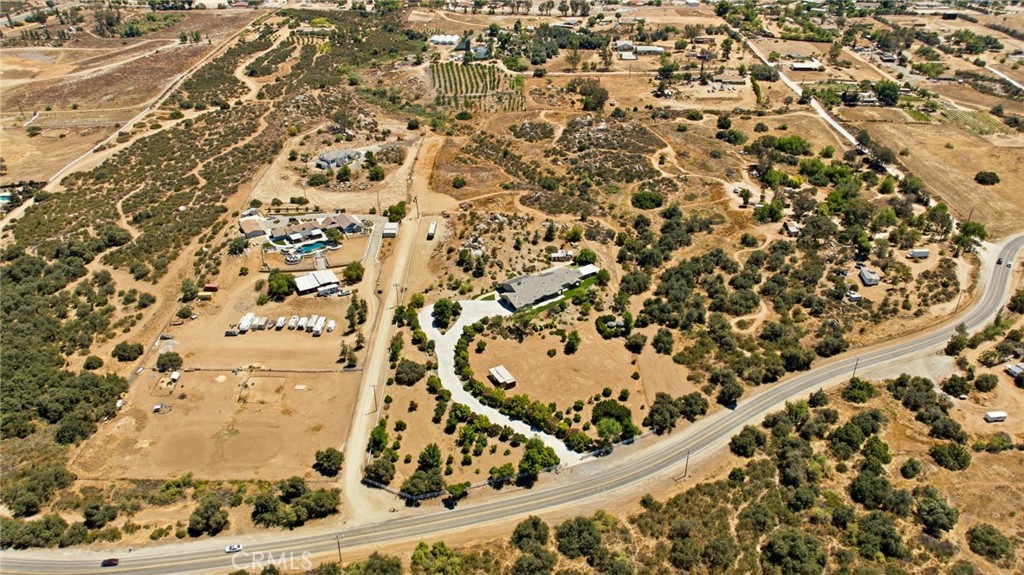 main property photo 74