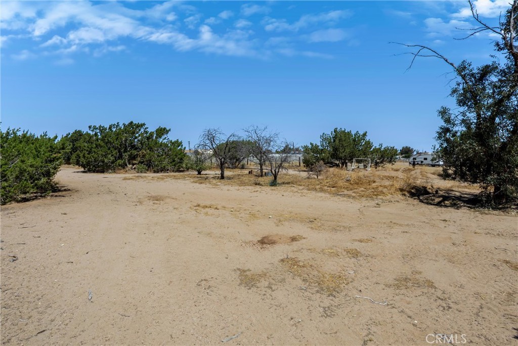 main property photo 20