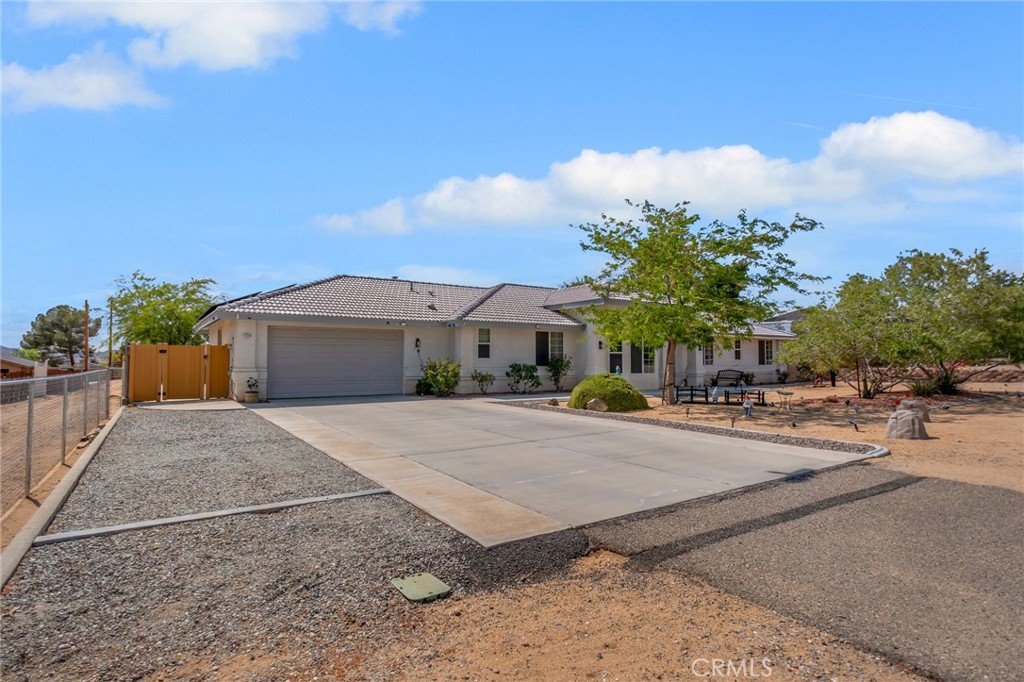 main property photo 24
