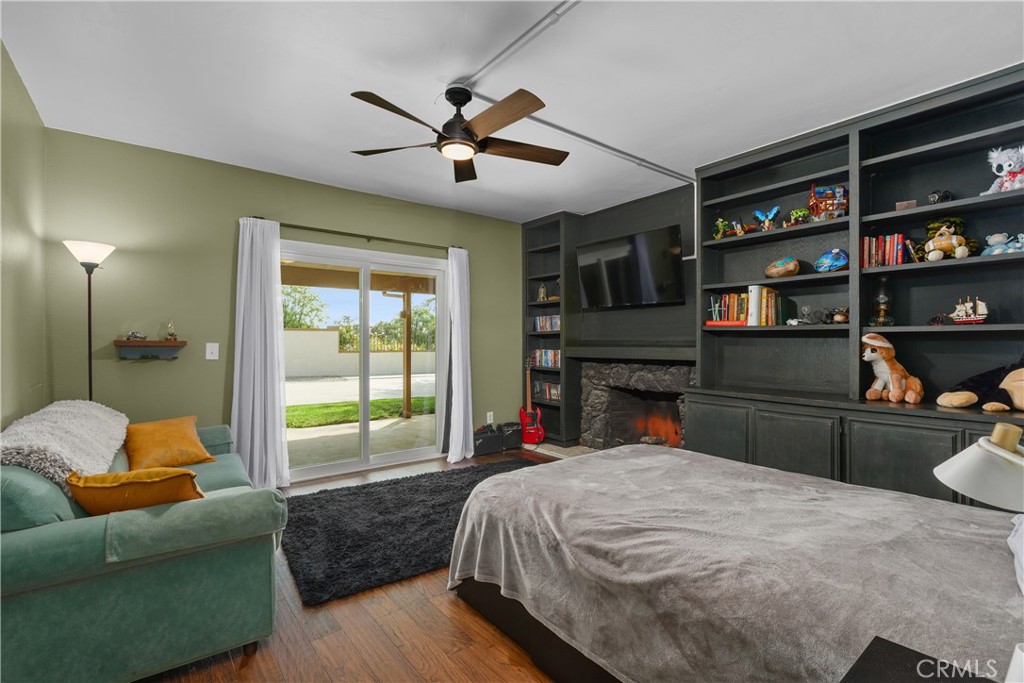 main property photo 31