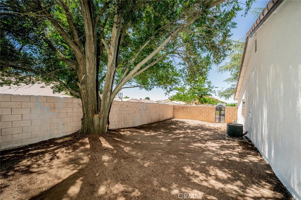 main property photo 24