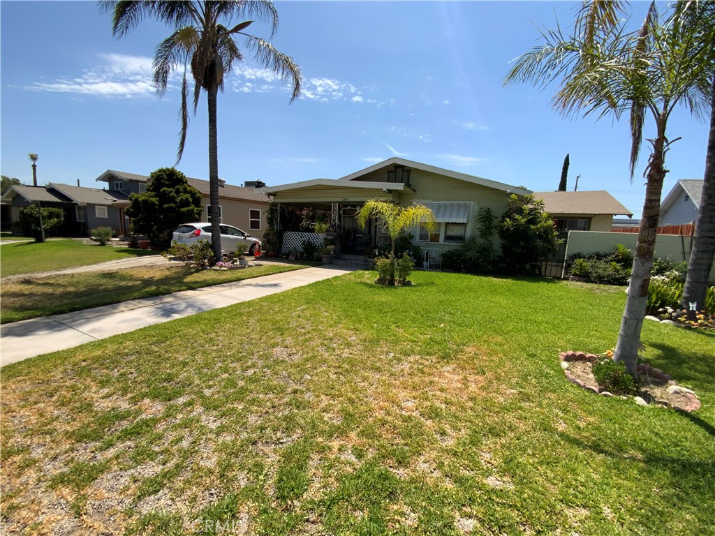 main property photo 6