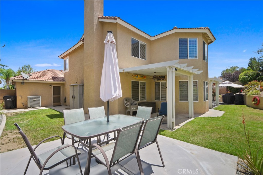 main property photo 13
