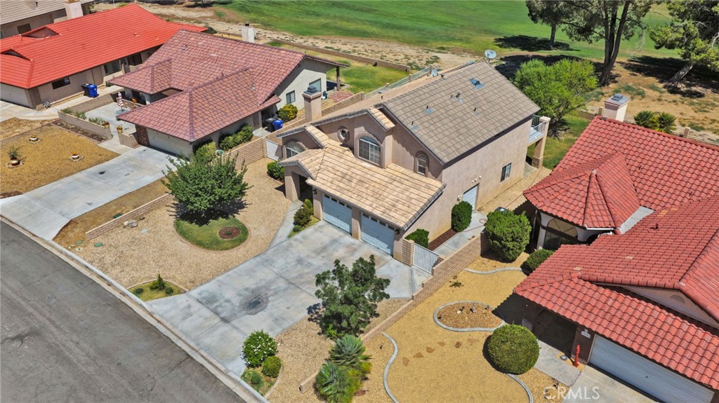 main property photo 36