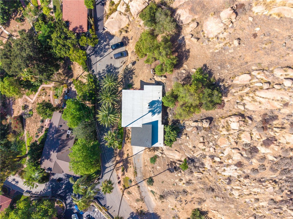 main property photo 49