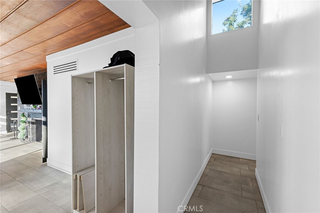 main property photo 66