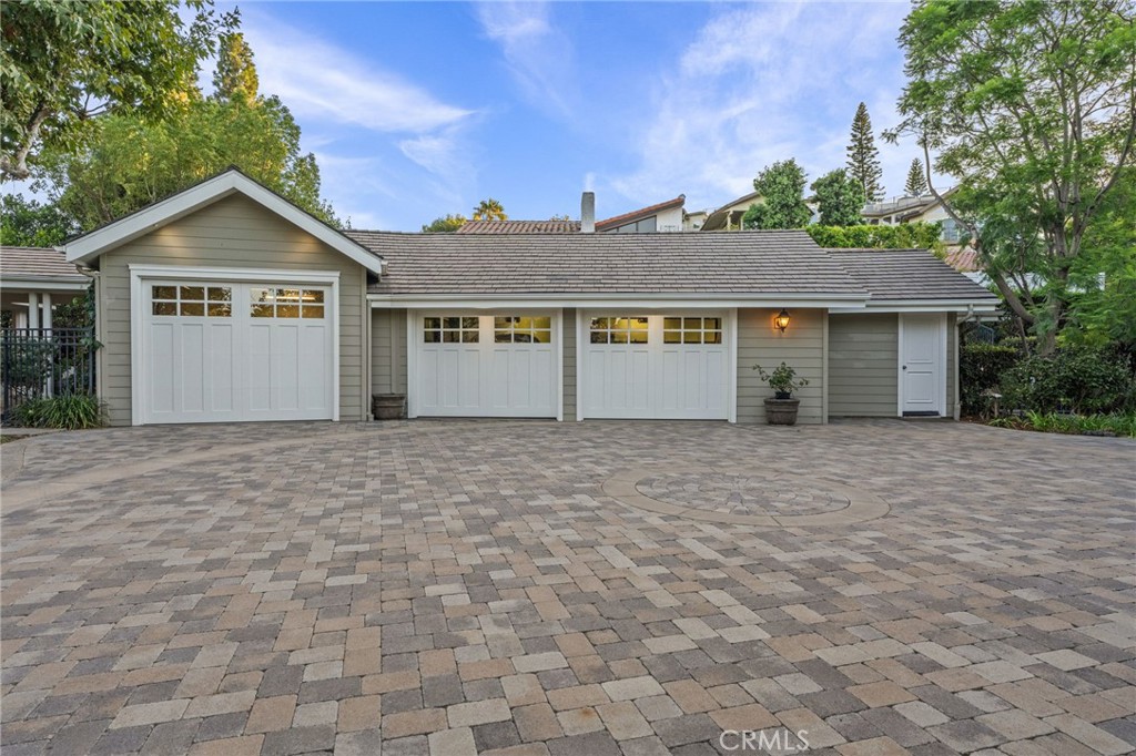 main property photo 60
