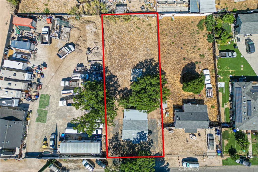main property photo 24