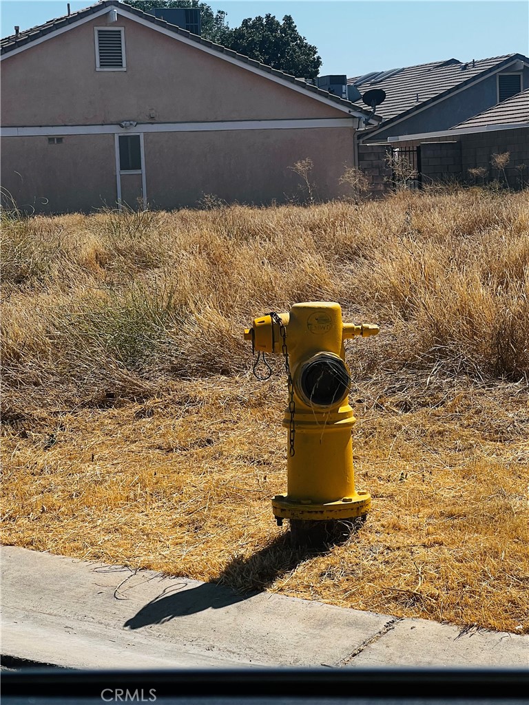 main property photo 12