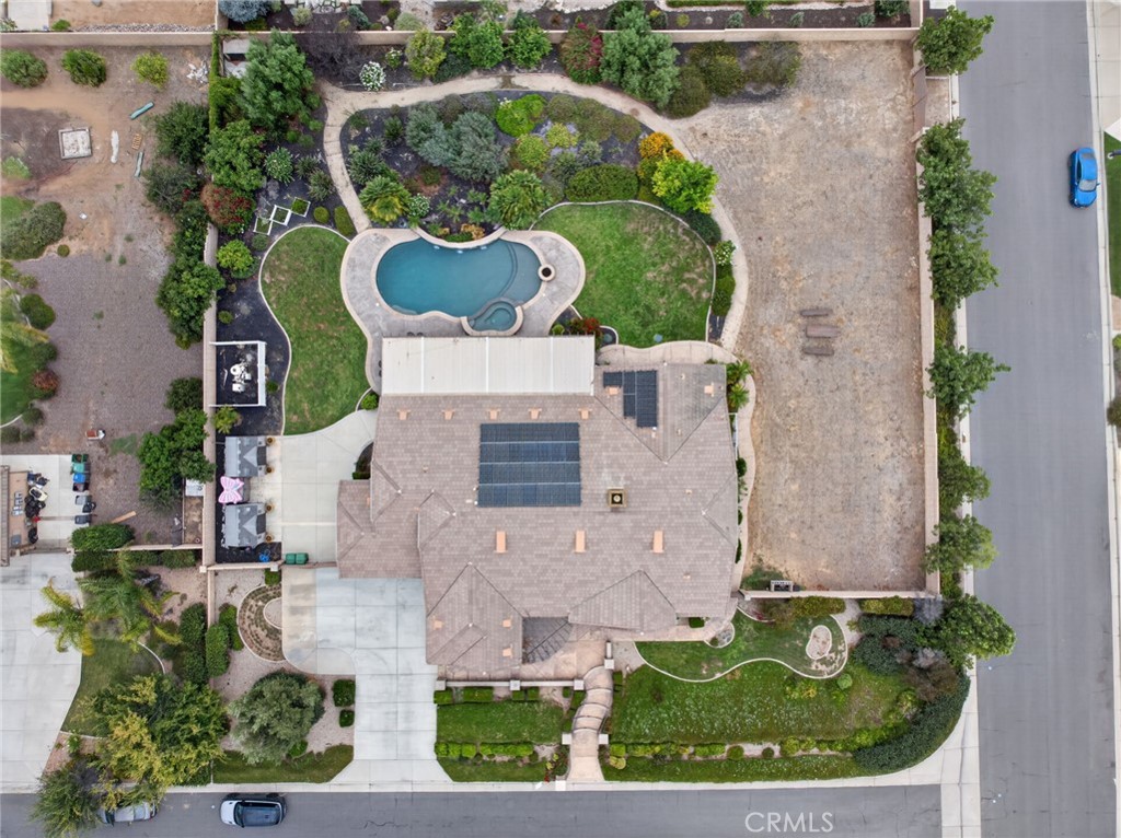 main property photo 51