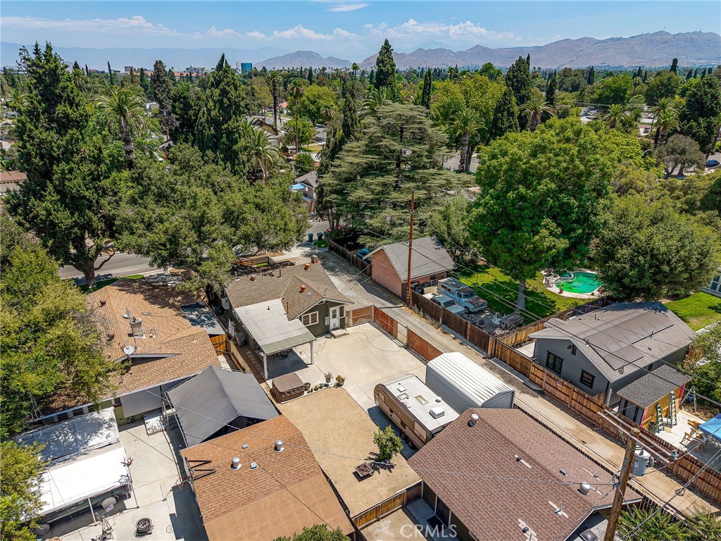 main property photo 64