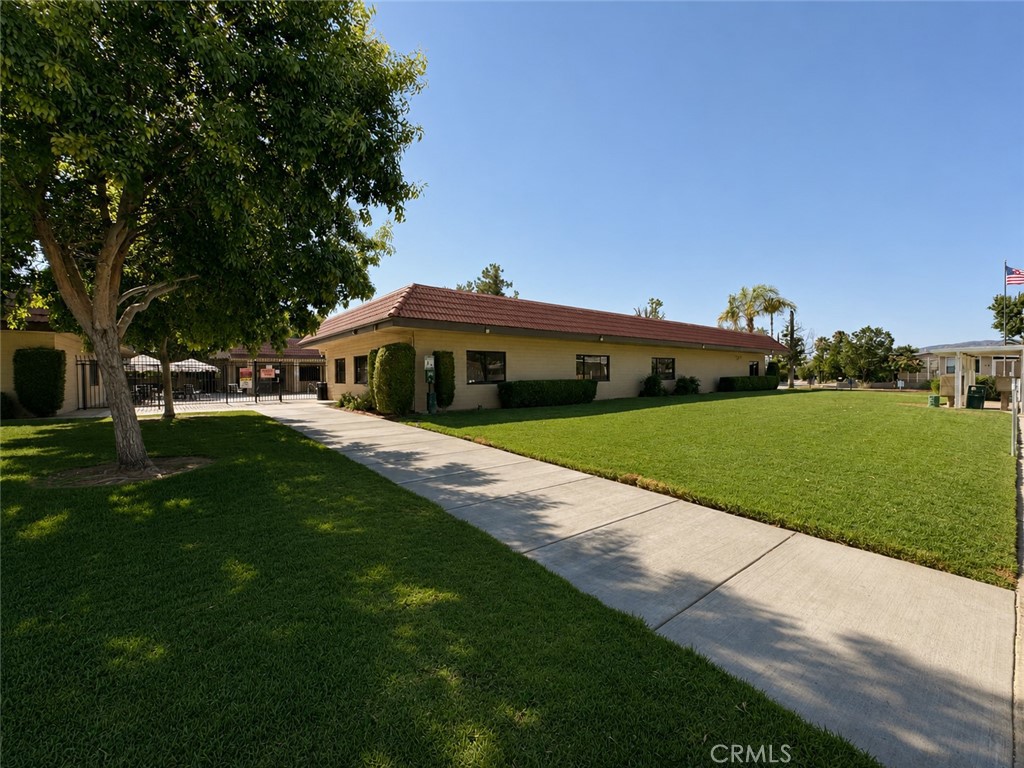 main property photo 31
