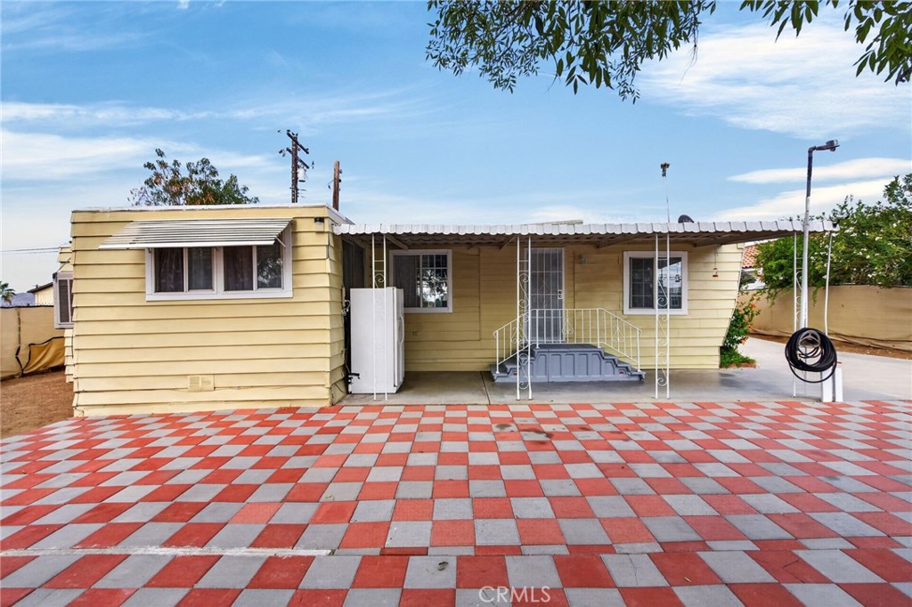 main property photo 25