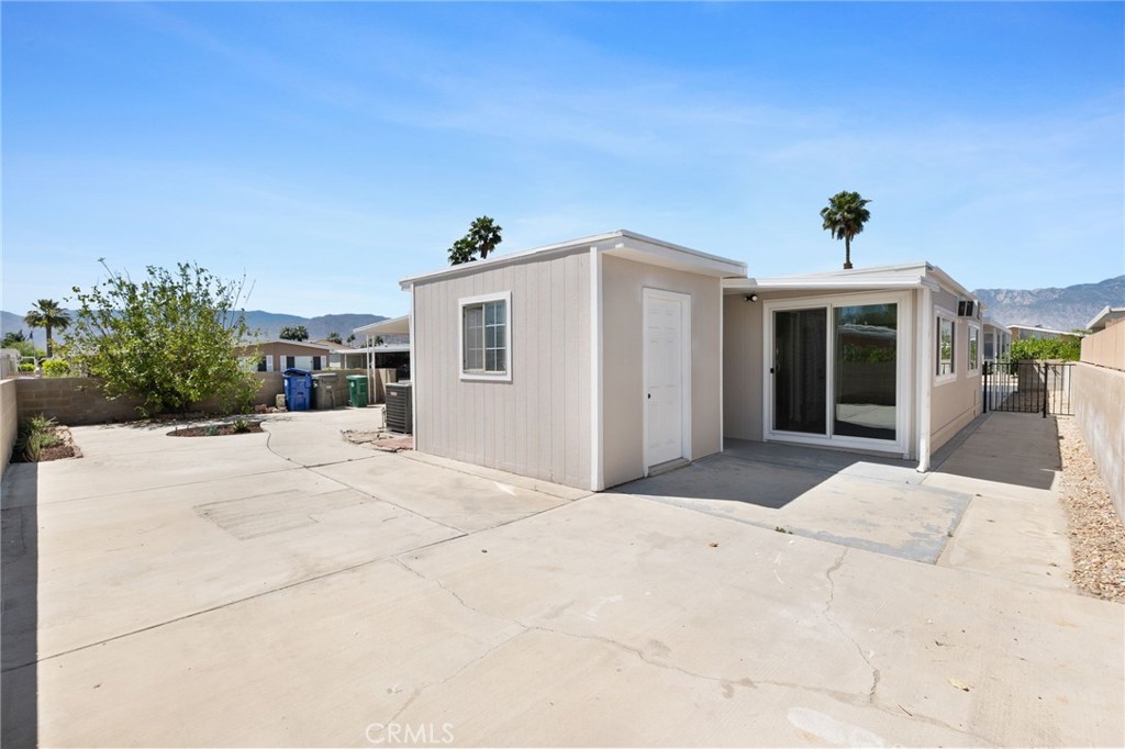 main property photo 30