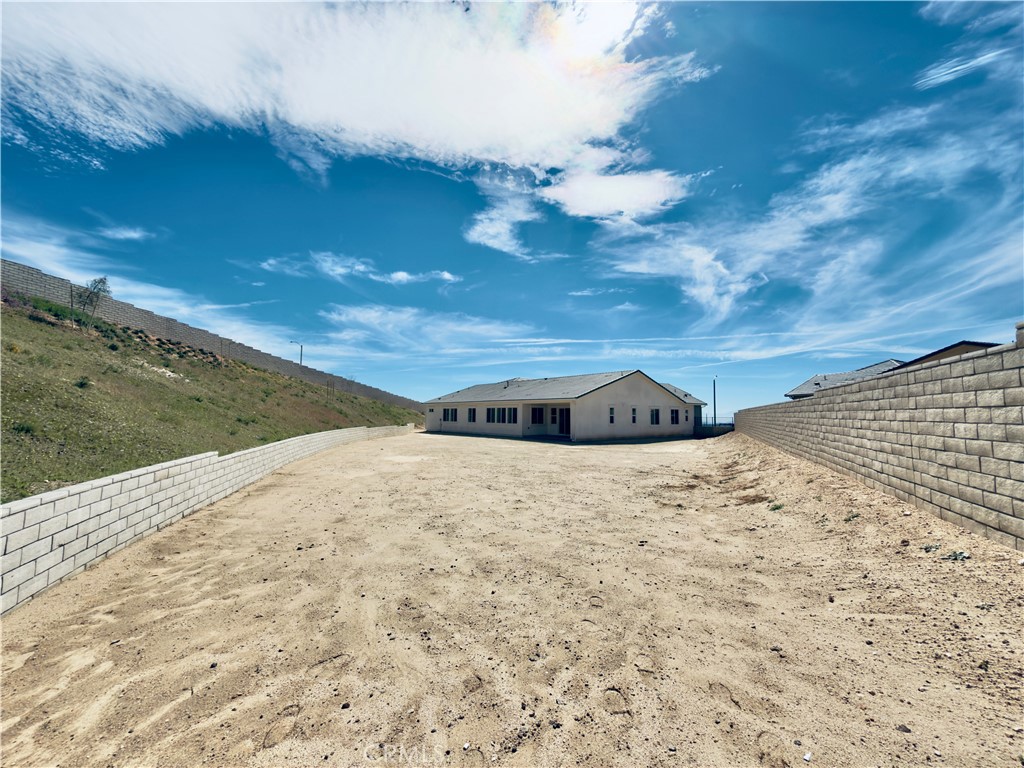main property photo 34