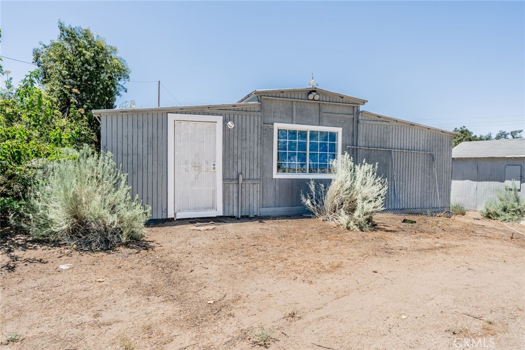 main property photo 38