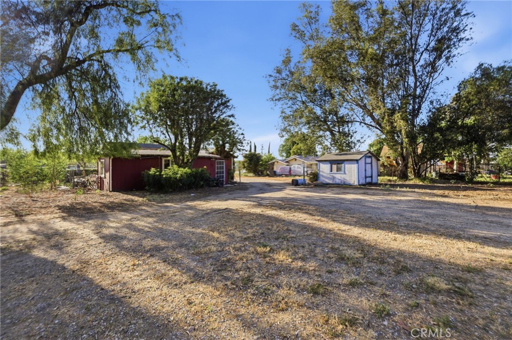 main property photo 20