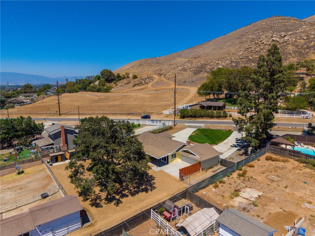 main property photo 59