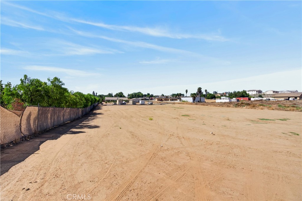 main property photo 64