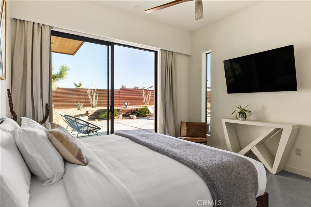main property photo 50