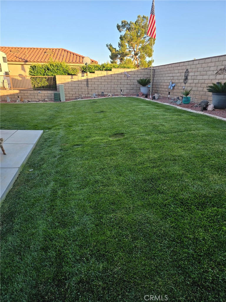 main property photo 8
