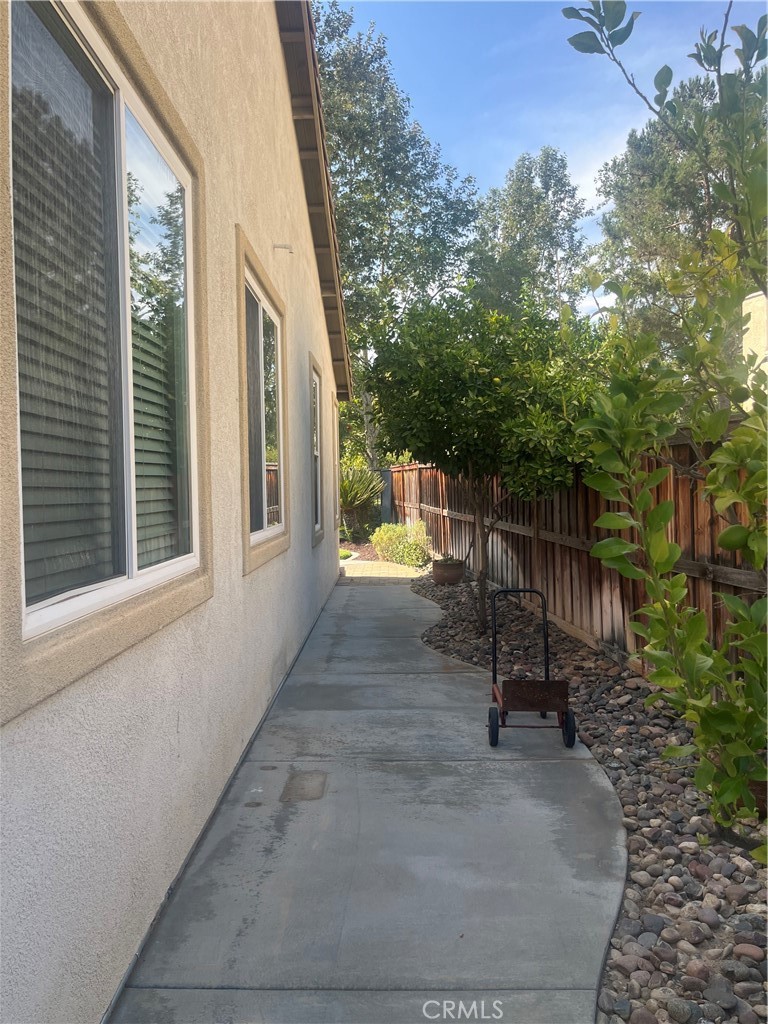 main property photo 37