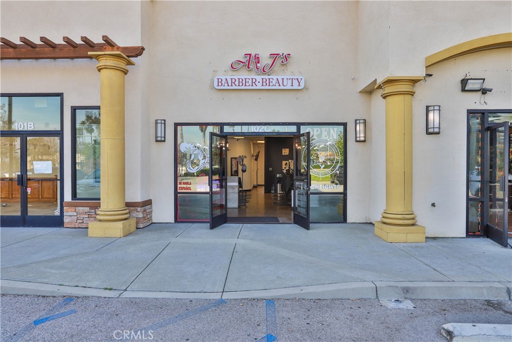 main property photo 2