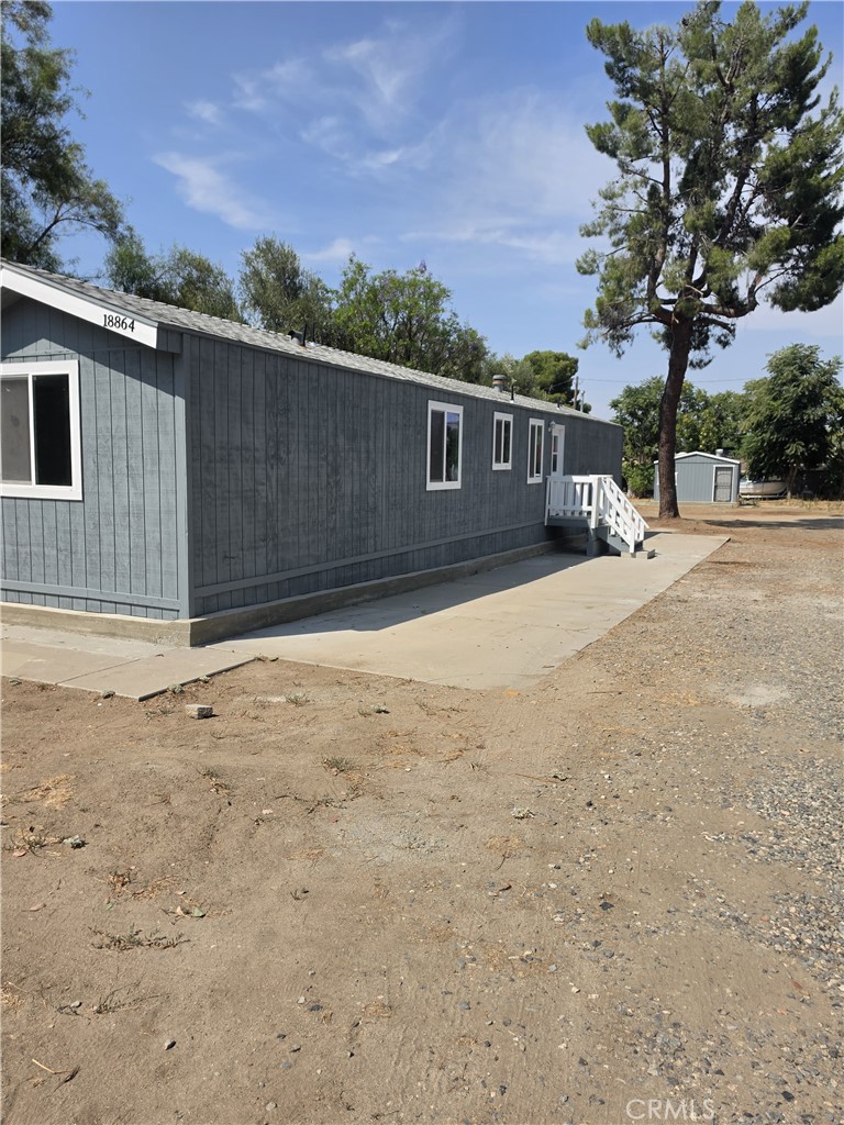 main property photo 19