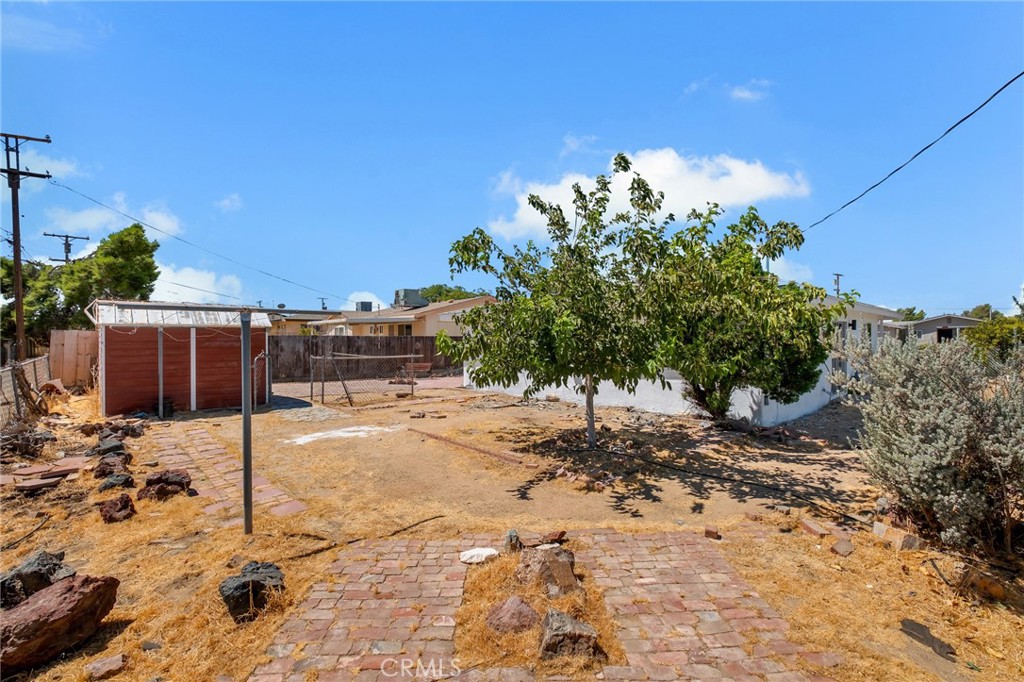 main property photo 30