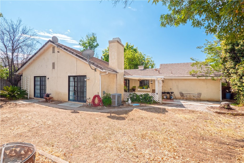 main property photo 22