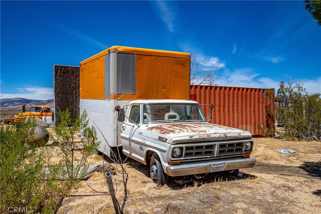 main property photo 30