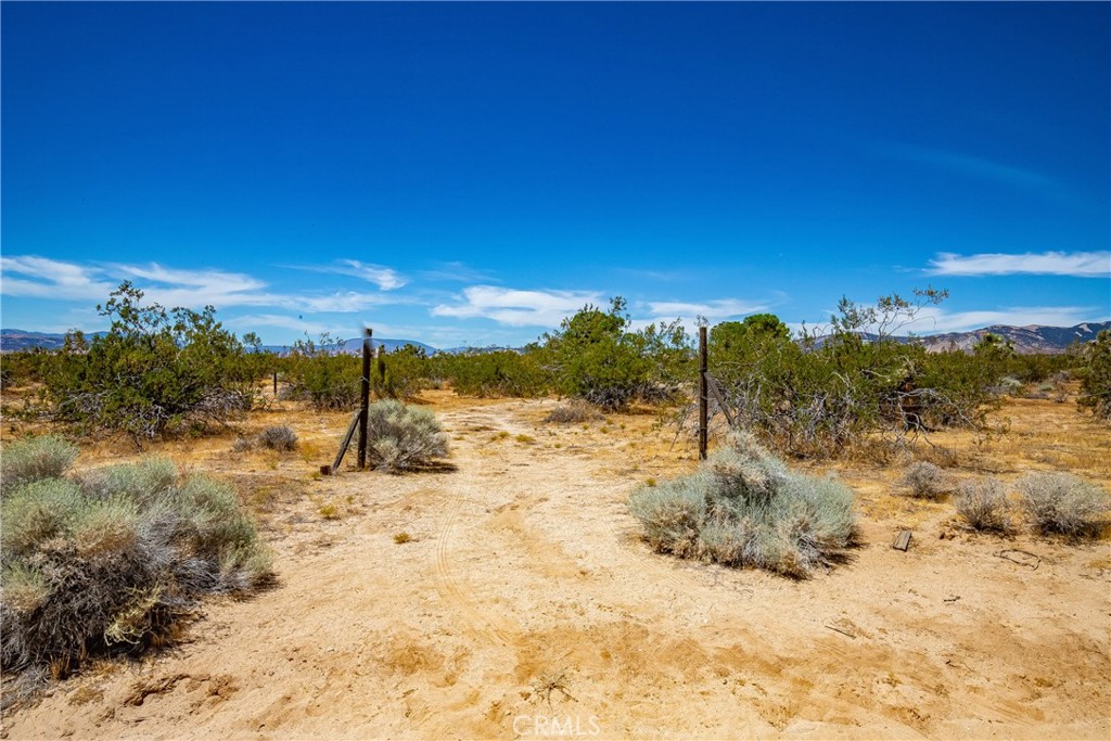 main property photo 37
