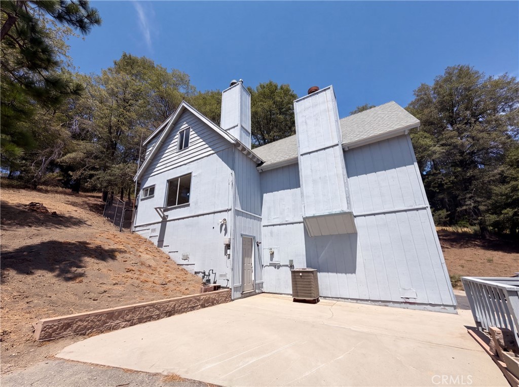 main property photo 4
