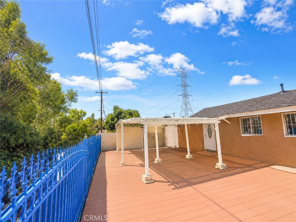 main property photo 15
