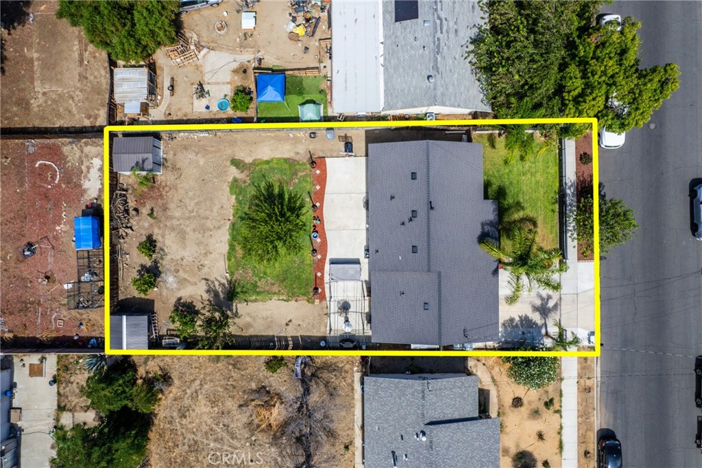 main property photo 26