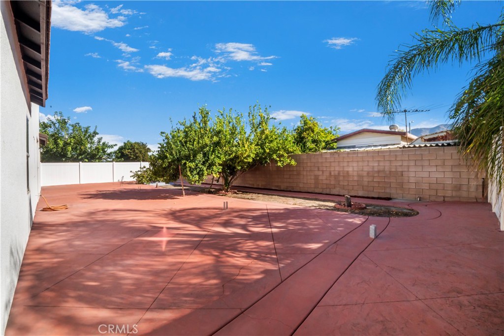 main property photo 26