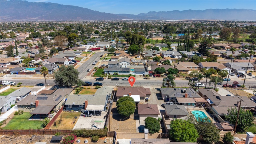 main property photo 47