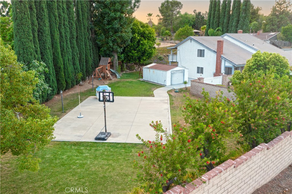 main property photo 45