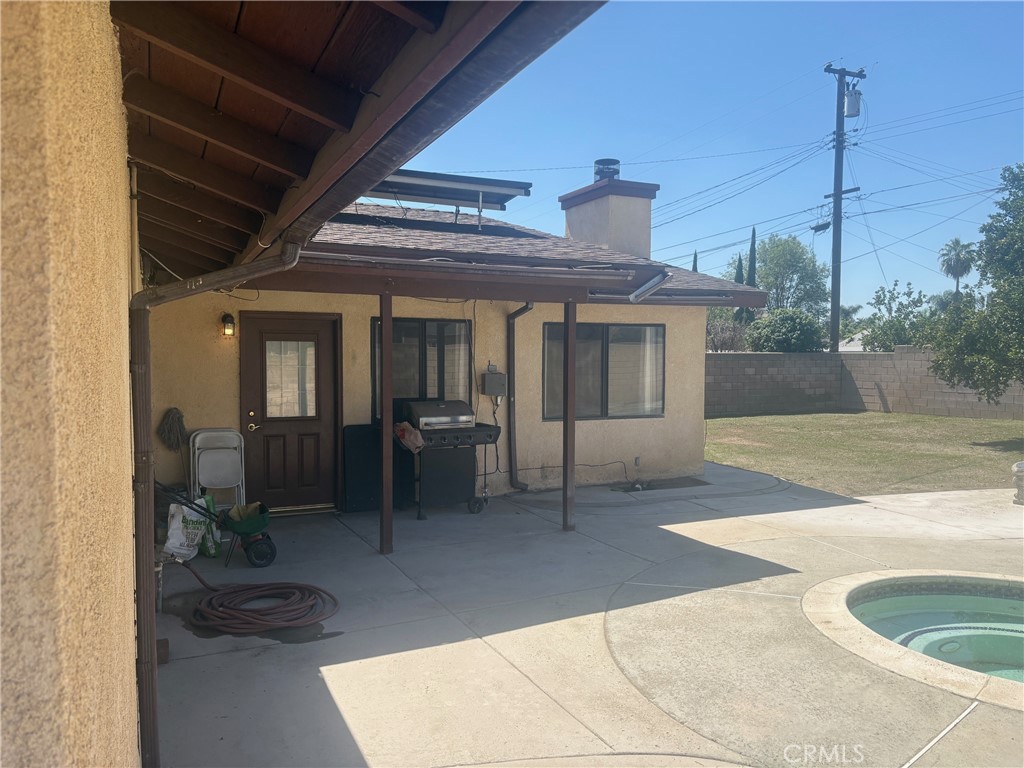 main property photo 35
