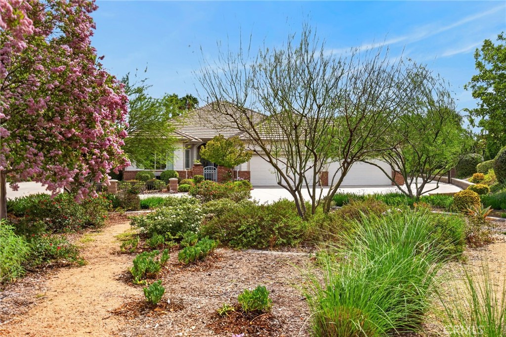 main property photo 60