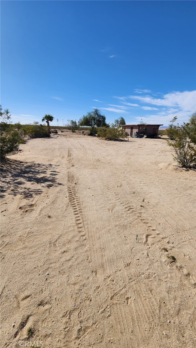 main property photo 4