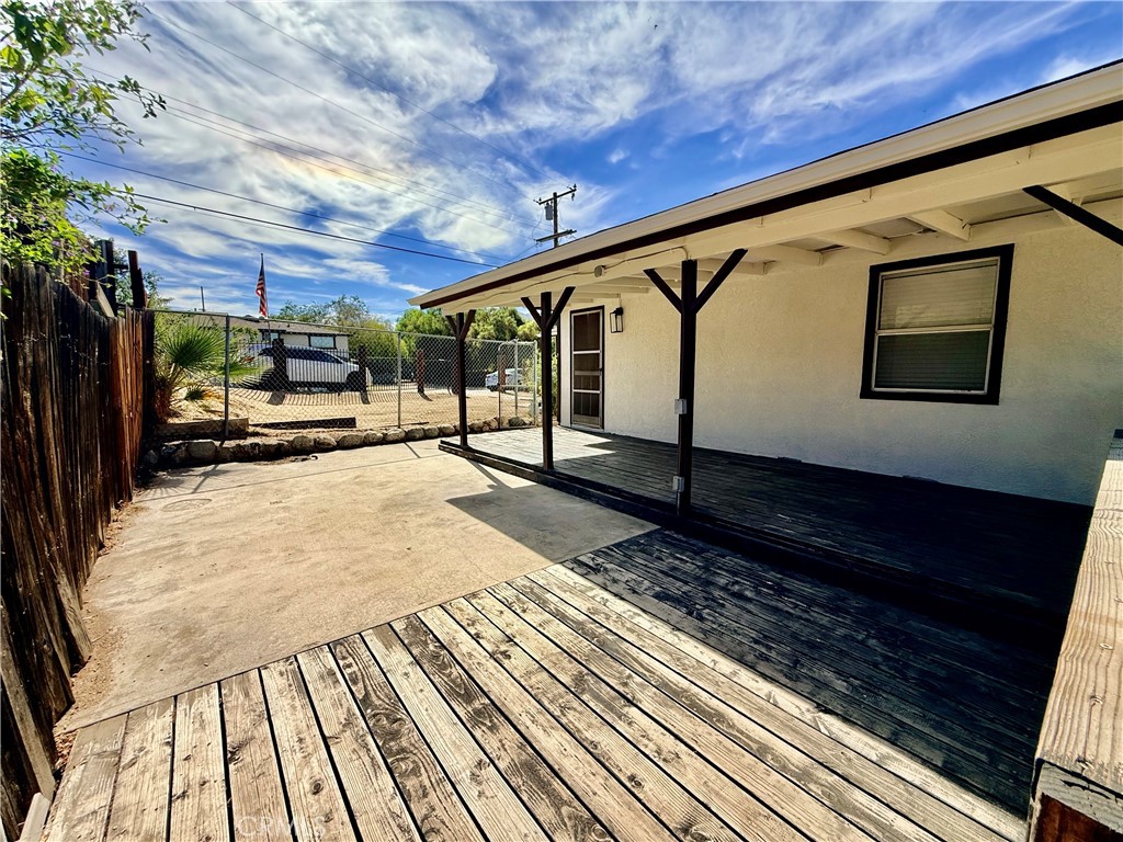 main property photo 17