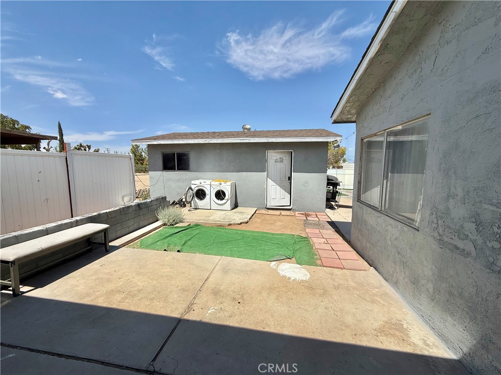 main property photo 15