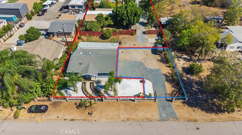 main property photo 41