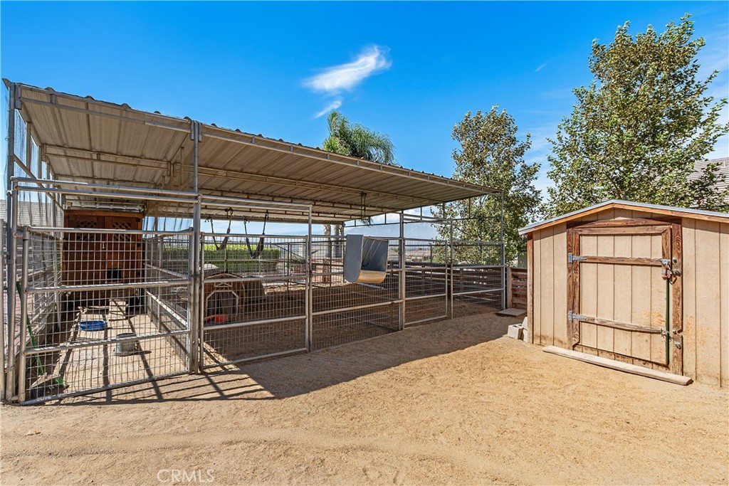 main property photo 20