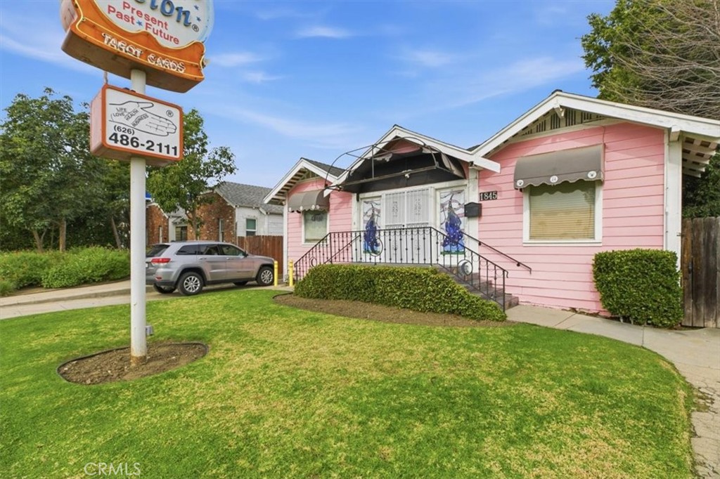 main property photo 4
