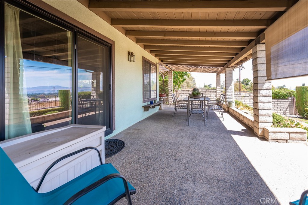 main property photo 9